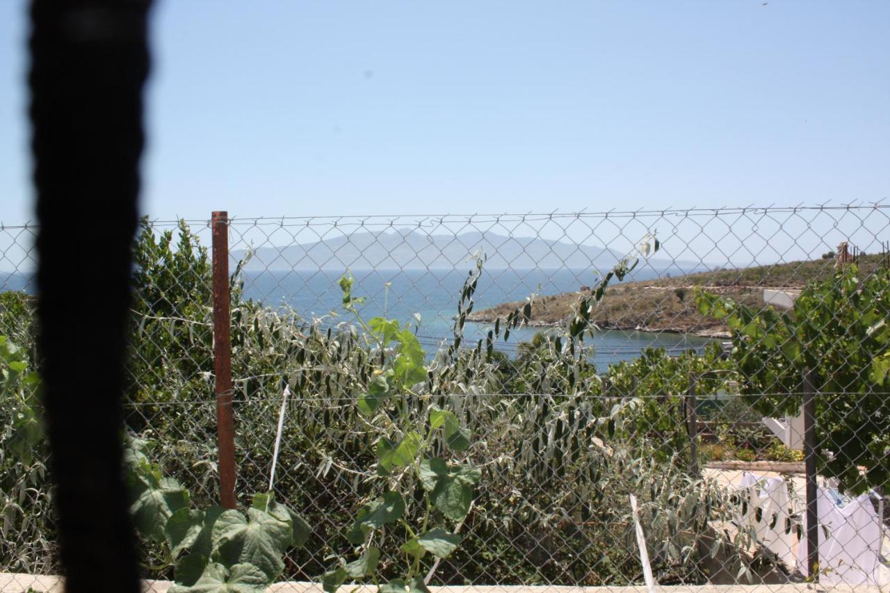 Condo Rooms Sarandë Buitenkant foto